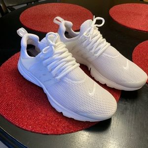 Men’s Nike Air Presto White sz 9 (848132-100)